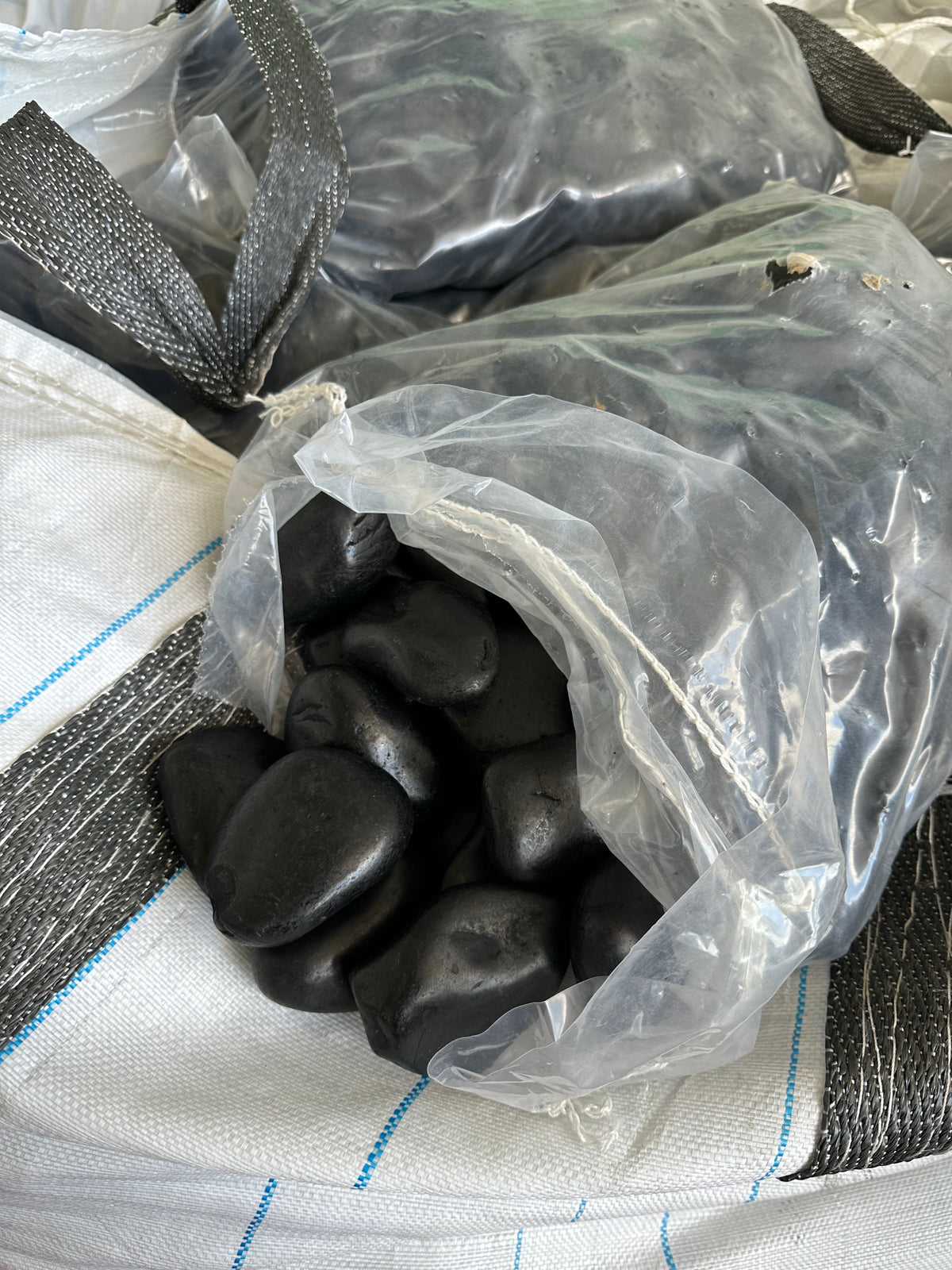 Landscape Rock - Polished Black